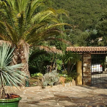 - Chambres D'hotes Castelmau Отель типа 