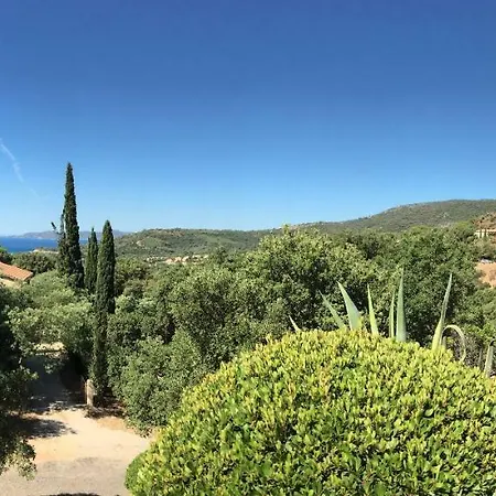 - Chambres D'hotes Castelmau